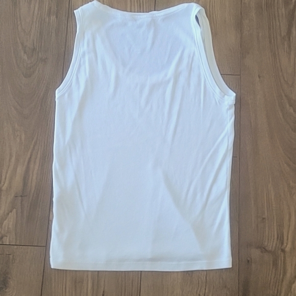 Vineyard Vines White Sleeveless Tank Top, Size Med - Picture 4 of 4
